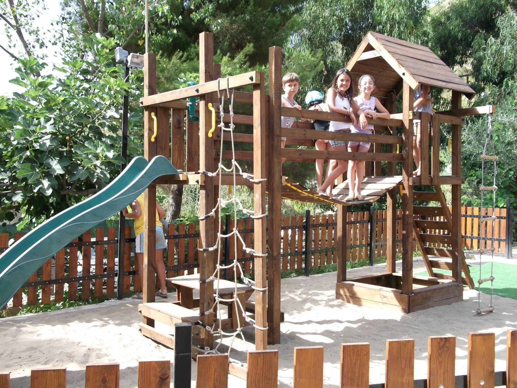 Family Resort Cala Di Luna مارينا دي كاميروتا المظهر الخارجي الصورة